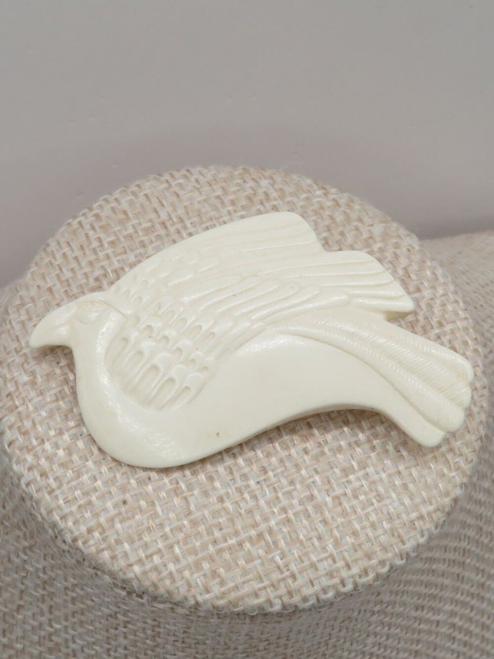 Vintage Laurel Burch Snow Dove Bird Resin Brooch